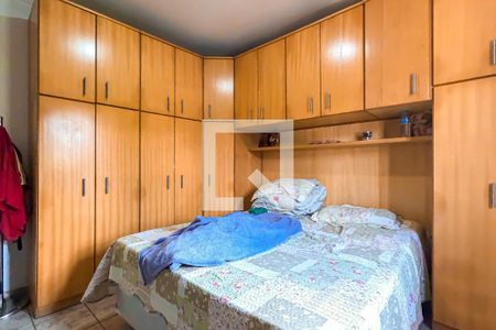 Casa para alugar com 200m², 2 quartos e 15 vagasSuíte