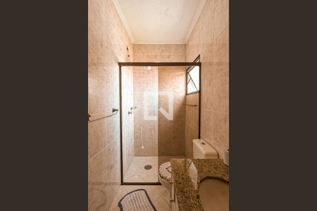 Casa para alugar com 200m², 2 quartos e 15 vagasBanheiro