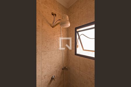 Casa para alugar com 200m², 2 quartos e 15 vagasBanheiro da Suíte