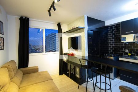 Sala de apartamento à venda com 2 quartos, 41m² em Itaquera, São Paulo