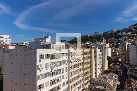 Sala vista de apartamento à venda com 1 quarto, 23m² em Catete, Rio de Janeiro