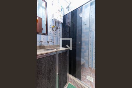 Banheiro de apartamento à venda com 1 quarto, 23m² em Catete, Rio de Janeiro
