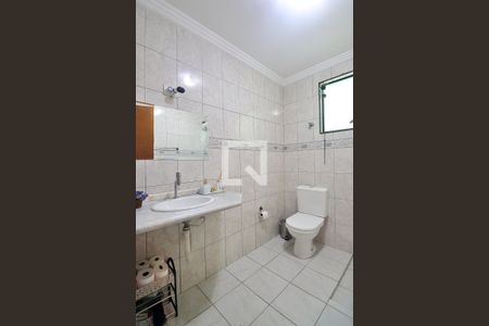 Casa à venda com 292m², 3 quartos e 5 vagasBanheiro Social