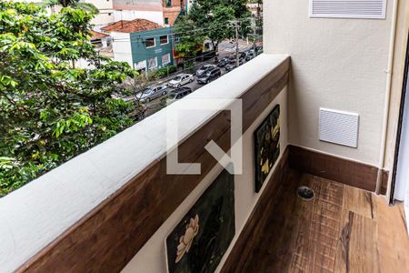 Apartamento para alugar com 200m², 2 quartos e 2 vagas Apartamento para alugar com 200m², 2 quartos e 2 vagasVaranda