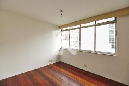 Apartamento à venda com 220m², 3 quartos e 1 vagaSala