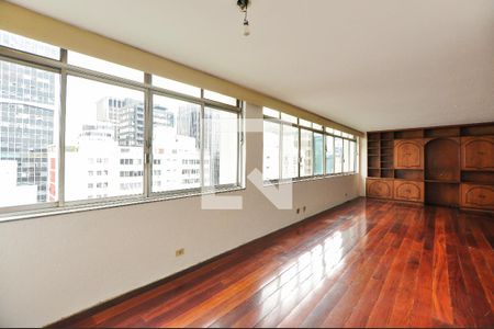 Apartamento à venda com 220m², 3 quartos e 1 vagaSala