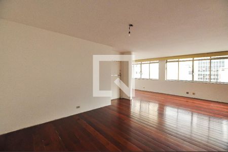 Apartamento à venda com 220m², 3 quartos e 1 vagaSala