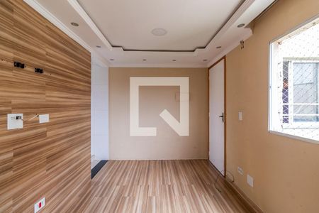 Sala de apartamento para alugar com 2 quartos, 42m² em Jardim Guilhermino, Guarulhos