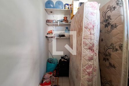 Apartamento à venda com 80m², 2 quartos e sem vaga Apartamento à venda com 80m², 2 quartos e sem vagaQuarto de Serviço