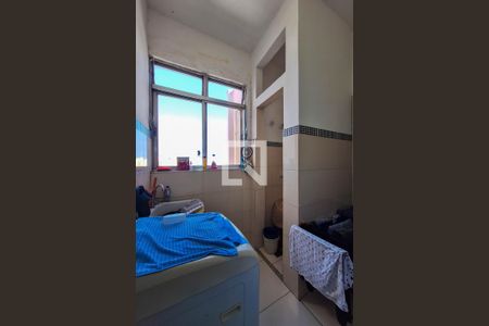 Apartamento à venda com 80m², 2 quartos e sem vaga Apartamento à venda com 80m², 2 quartos e sem vagaÁrea de Serviço