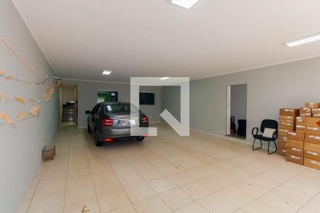 Casa à venda com 305m², 5 quartos e 5 vagasGaragem