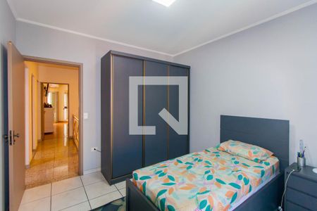 Casa à venda com 305m², 5 quartos e 5 vagasSuíte 2