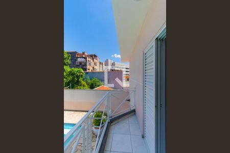 Casa à venda com 305m², 5 quartos e 5 vagasVaranda Suíte 2