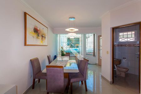 Sala de casa à venda com 5 quartos, 305m² em Vila Diva (zona Leste), São Paulo