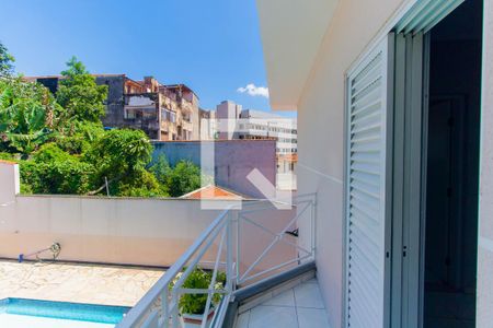 Casa à venda com 305m², 5 quartos e 5 vagasVaranda Suíte 2