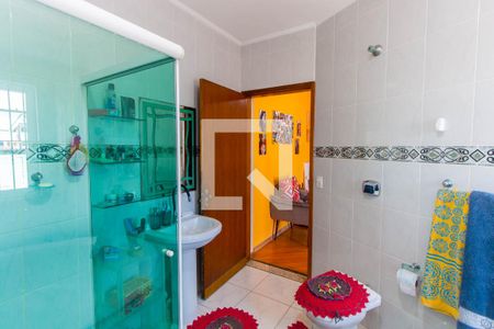 Casa à venda com 305m², 5 quartos e 5 vagasBanheiro da Suíte 1