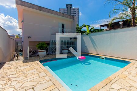 Casa à venda com 305m², 5 quartos e 5 vagasPiscina