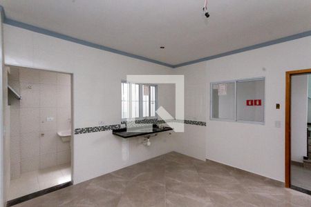 Sala e cozinha de apartamento para alugar com 2 quartos, 50m² em Vila Santa Virginia, São Paulo