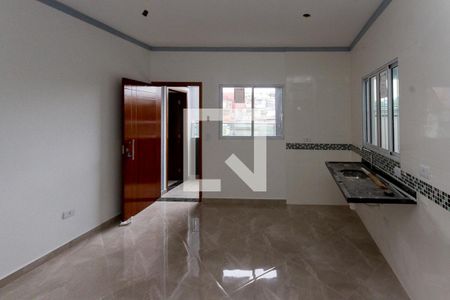 Sala e cozinha de apartamento para alugar com 2 quartos, 50m² em Vila Santa Virginia, São Paulo