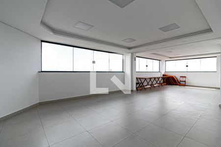 Apartamento à venda com 40m², 2 quartos e sem vagaÁrea comum - Salão de festas