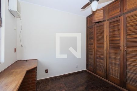 Apartamento para alugar com 161m², 4 quartos e 2 vagasQuarto 2