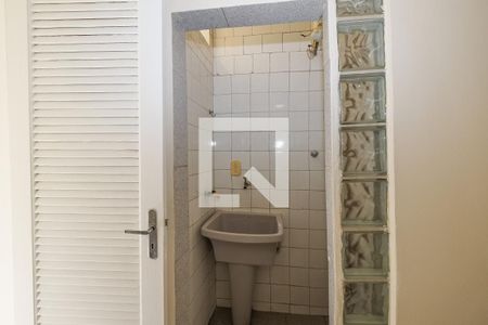 Apartamento para alugar com 161m², 4 quartos e 2 vagasBanheiro de serviço