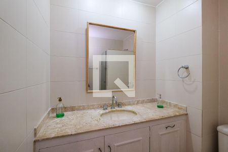 Apartamento para alugar com 161m², 4 quartos e 2 vagasBanheiro Corredor