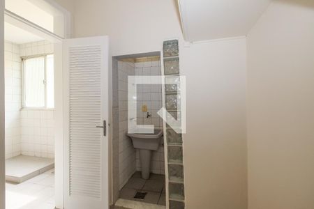 Apartamento para alugar com 161m², 4 quartos e 2 vagasBanheiro de serviço