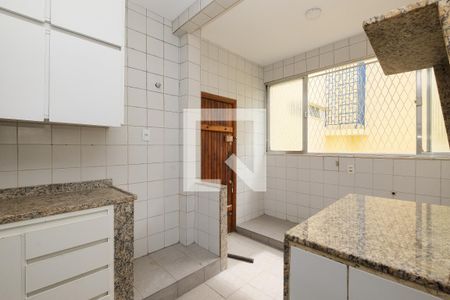 Apartamento para alugar com 161m², 4 quartos e 2 vagasCozinha e Área de Serviço