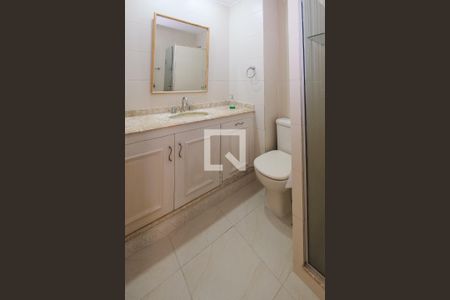 Apartamento para alugar com 161m², 4 quartos e 2 vagasBanheiro Corredor