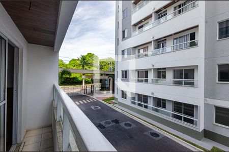 Vista da Sala de apartamento à venda com 3 quartos, 67m² em Maria Paula, Niterói