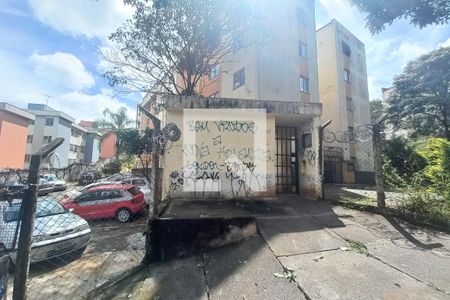 Apartamento para alugar com 48m², 2 quartos e 1 vagaFachada
