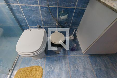 Casa à venda com 220m², 3 quartos e 2 vagasbanheiro 2