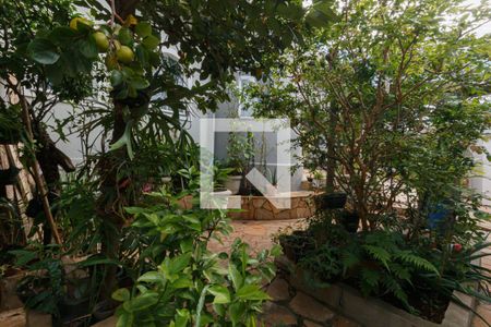 Casa à venda com 220m², 3 quartos e 2 vagasjardim