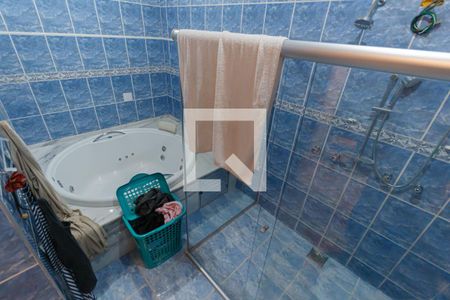 Casa à venda com 220m², 3 quartos e 2 vagasBanheiro da Suíte 