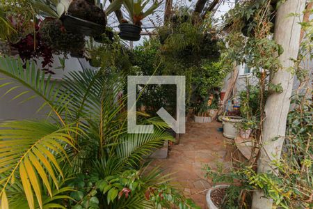 Casa à venda com 220m², 3 quartos e 2 vagasjardim