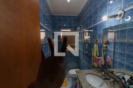 Casa à venda com 220m², 3 quartos e 2 vagasbanheiro 2