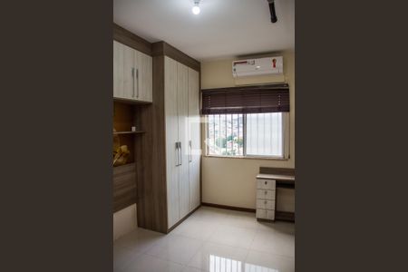 Apartamento à venda com 69m², 2 quartos e 1 vagaQuarto 2