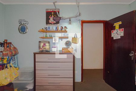 Casa à venda com 192m², 5 quartos e 3 vagasQuarto 2