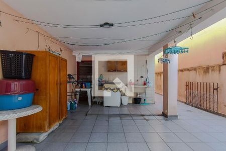 Casa à venda com 192m², 5 quartos e 3 vagasQuintal