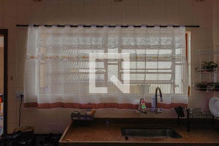 Casa à venda com 192m², 5 quartos e 3 vagasCozinha