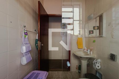 Casa à venda com 192m², 5 quartos e 3 vagasBanheiro da Suíte