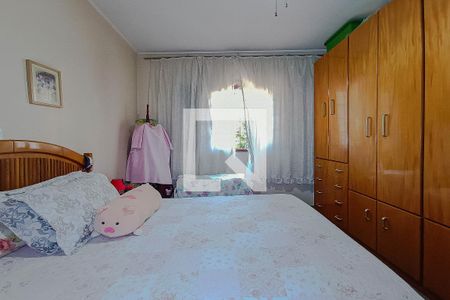 Casa à venda com 192m², 5 quartos e 3 vagasQuarto 3