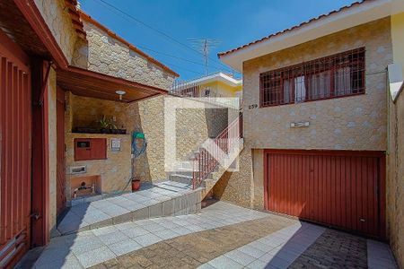 Casa à venda com 192m², 5 quartos e 3 vagasQuintal da frente