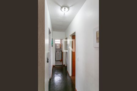 Corredor de apartamento à venda com 3 quartos, 64m² em São Gabriel, Belo Horizonte