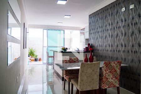 Casa à venda com 162m², 3 quartos e 3 vagasCozinha