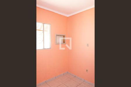 Quarto de casa para alugar com 1 quarto, 43m² em Campo Grande, Rio de Janeiro