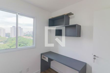 Quarto 2 de apartamento para alugar com 2 quartos, 42m² em Cidade dos Bandeirantes, São Paulo