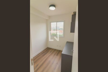 Quarto 2 de apartamento para alugar com 2 quartos, 42m² em Cidade dos Bandeirantes, São Paulo