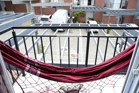 Casa de condomínio para alugar com 105m², 3 quartos e 2 vagasSacada